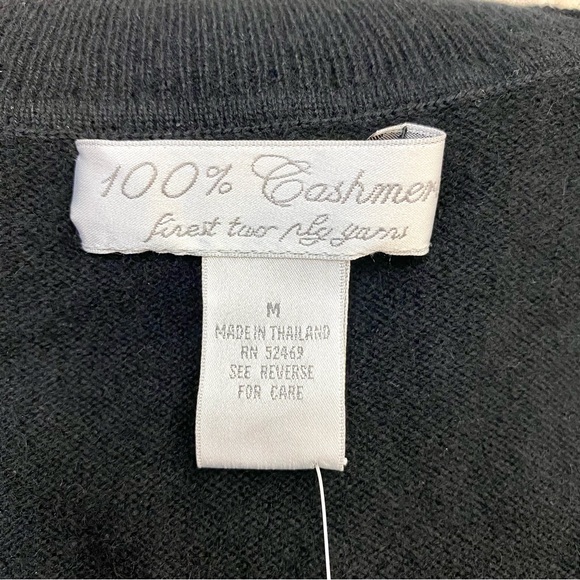 Cashmere Cut Off Sleeves Turtleneck Black Sweater - Picture 4 of 8